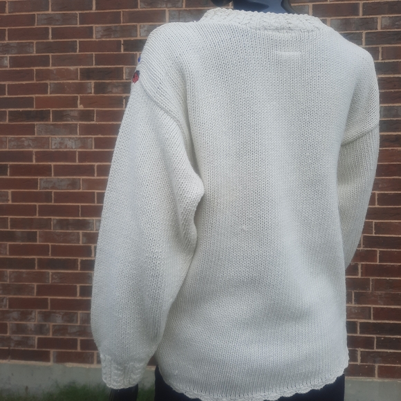 Vintage 90s Southwestern Pattern Embroidered and Beaded Hand Knit Sweater | S - Picture 11 of 16